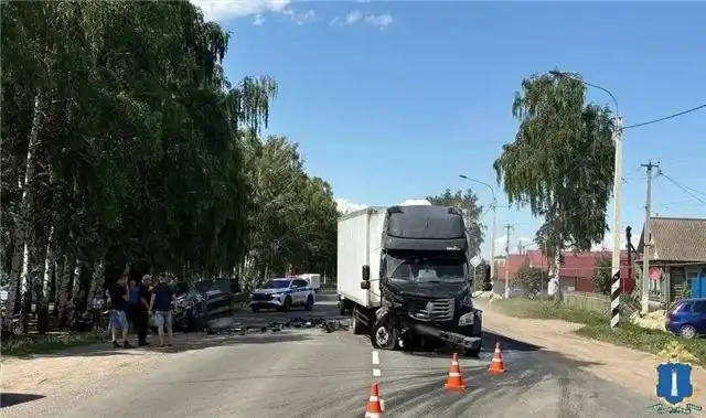Трагедия на дорогах Ульяновской области унесла жизни трех человек в столкновении с «Газелью»
