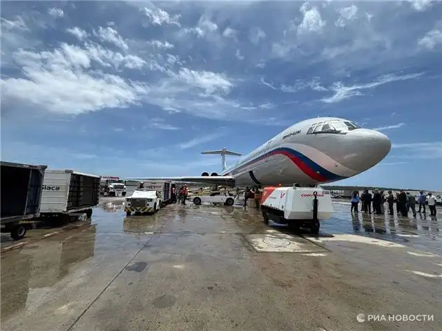 Второй российский самолет с гуманитарным грузом успешно доставлен в Венесуэлу