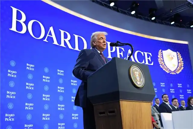 Додик выразил поддержку предложению Трампа о формировании Совета по вопросам мира