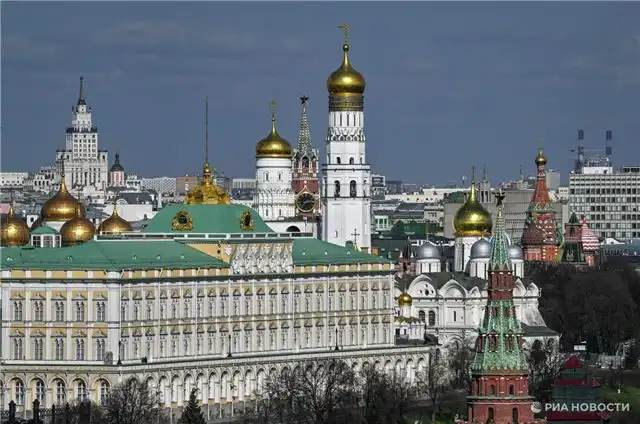 В Кремле стартовало торжественное приветствие президента Республики Конго