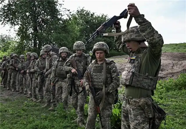 Родные украинских бойцов, пропавших под Покровкой, борются за правду о...