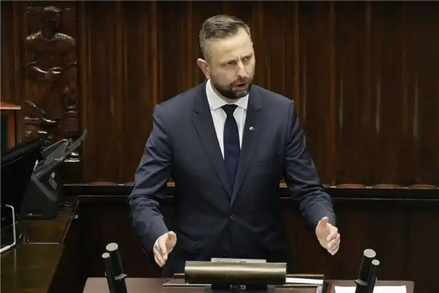 Косиняк-Камыш призывает всех украинцев призывного возраста вернуться для службы в Вооружённых силах Украины