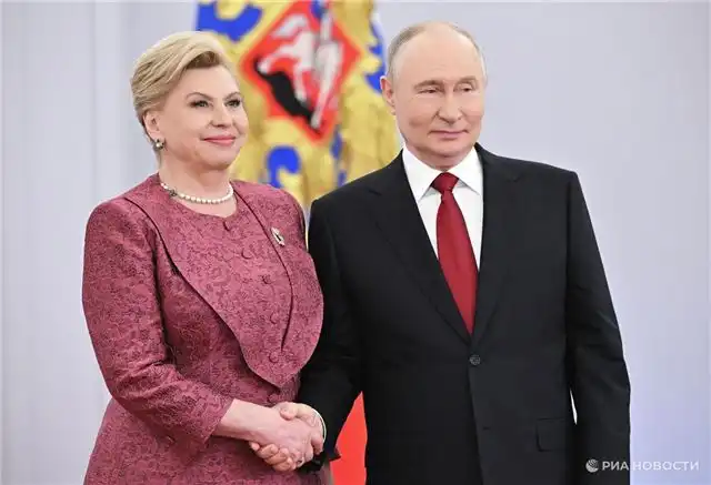 Путин высоко оценил вклад Москальковой в обеспечение конституционных прав граждан