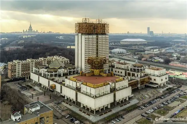 Загребин - живучесть и гибкость русской деревни как её главная сила