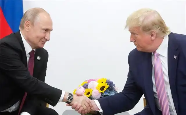 Путин и Трамп согласовали встречу — что стоит знать о ключевых переговорах года
