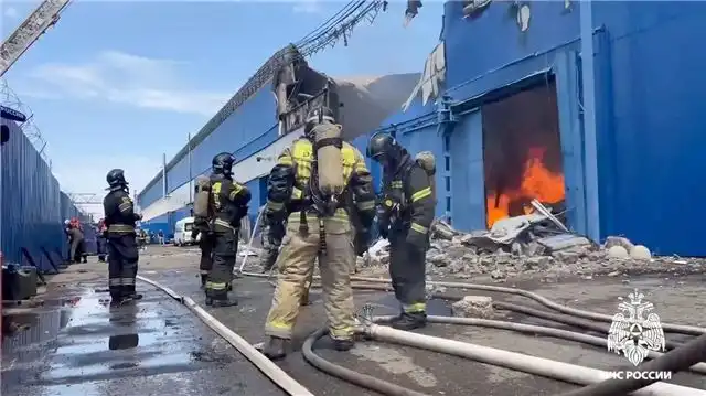 Огонь на складе в Ставрополе полностью потушен