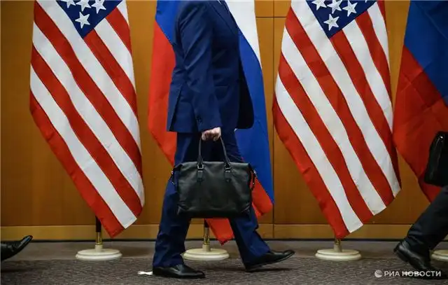 Лидер AmCham Эйджи раскритиковал санкции против России как ошибочный ш...