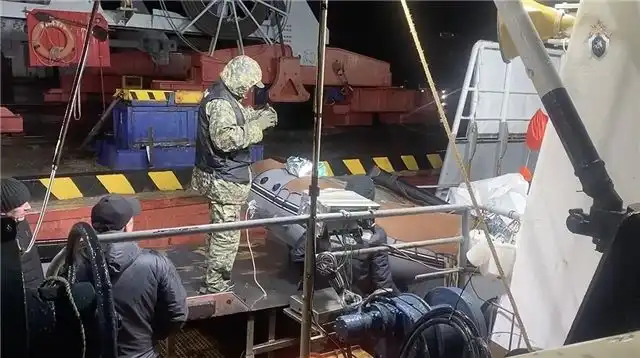 Родительница утонувшего юноши утверждает, что была не в курсе его выхода в Охотское море