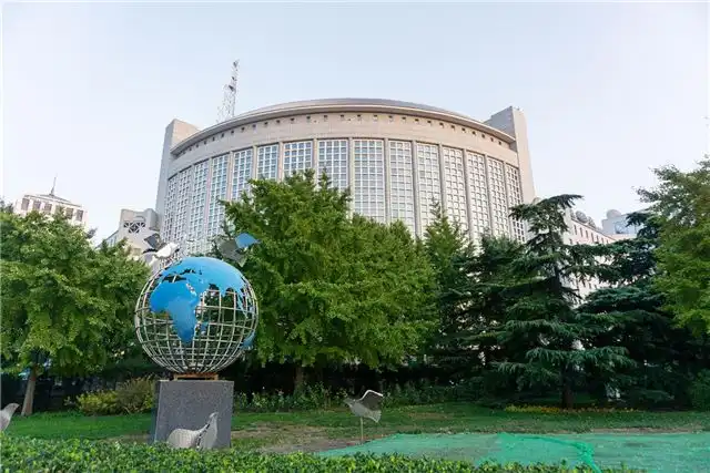 Китай играет роль посредника в Ближневосточном урегулировании — заявле...