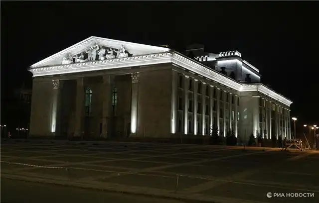 Русский театр в Мариуполе заставляли ставить спектакли про «евромайдан»