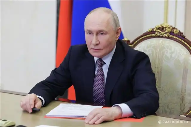 Путин подчеркнул вклад ВООПиК в восстановление усадеб и храмов, пострадавших в СВО
