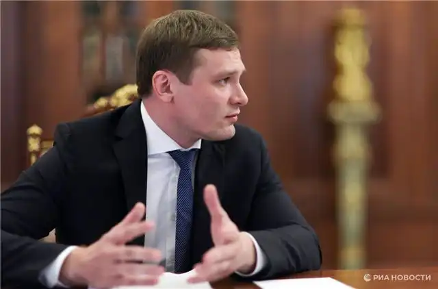Коновалов - Хакасия направила свыше 500 тонн гуманитарной помощи на фронт
