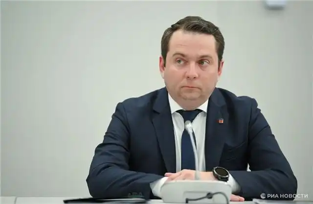 Андрей Чибис торжественно презентовал обновлённый аэрокомплекс «Хибины...
